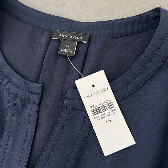 Ann Taylor Split Neck Belted Midi Dress Size XS NWT Night Sky Deep Navy Blue - Picture 6 of 10